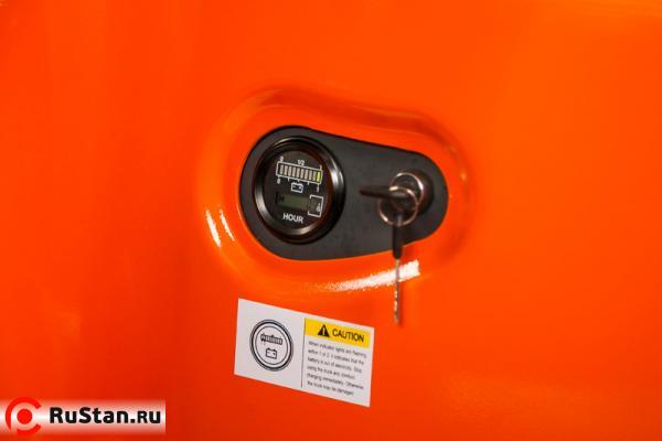 Штабелер электрический самоходный TOR 1.5т 3.0м CDDR15-III фото №3 Штабелер электрический самоходный TOR 1.5т 3.0м CDDR15-III фото №3
