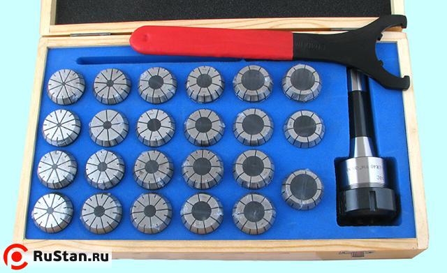 Патрон Цанговый с хв-ком R8 (7/16"- 20UNF) с набором цанг ER40 из 23шт (4-26мм) "CNIC" фото №1 Патрон Цанговый с хв-ком R8 (7/16"- 20UNF) с набором цанг ER40 из 23шт (4-26мм) "CNIC" фото №1