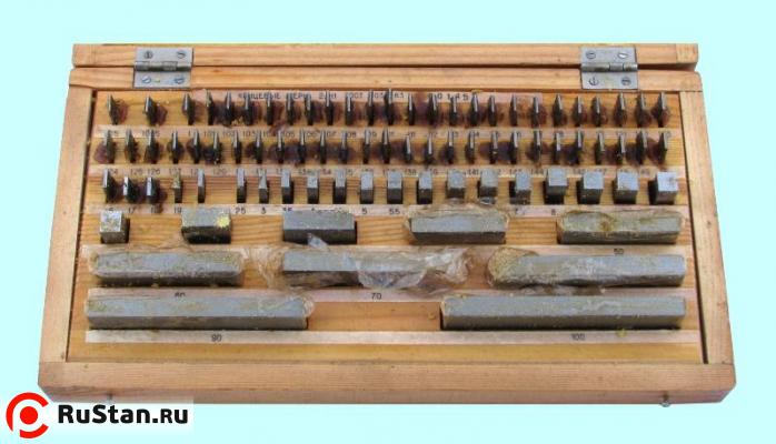 Наборы концевых мер длины № 1, кл.точн.3 (83 меры от 0,5 до 100мм) (КАЛИБР) г.в. 1988 фото №1 Наборы концевых мер длины № 1, кл.точн.3 (83 меры от 0,5 до 100мм) (КАЛИБР) г.в. 1988 фото №1