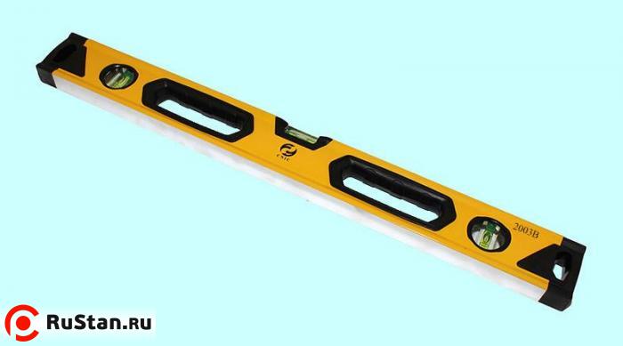 Уровень Строительный алюминиевый 1200 мм х 65 мм 3 ампулы с ручками PROFI (2003В) "CNIC" фото №1 Уровень Строительный алюминиевый 1200 мм х 65 мм 3 ампулы с ручками PROFI (2003В) "CNIC" фото №1