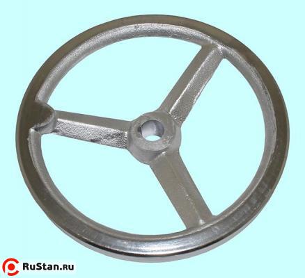 Маховик 200х18х43х6мм (DxdxHxb) с 3-мя спицами, чугун "TLX" фото №1 Маховик 200х18х43х6мм (DxdxHxb) с 3-мя спицами, чугун "TLX" фото №1