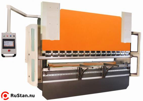 Листогибочный пресс с ЧПУ Metal Master HPN-37135V фото №1 Листогибочный пресс с ЧПУ Metal Master HPN-37135V фото №1