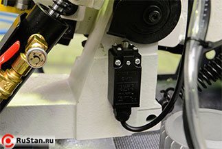 METAL MASTER BSG-220 - регулируемый концевой выключатель фото №5 METAL MASTER BSG-220 - регулируемый концевой выключатель фото №5