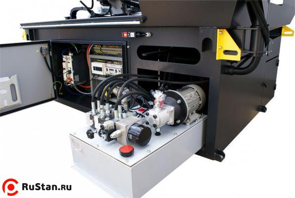 Станок ленточнопильный автоматический двухколонный ARG 330 DC CF-NC AUTOMAT фото №4 ARG 330 DC CF-NC AUTOMAT фото №4