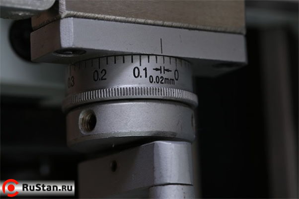 Цена деления лимба тонкой продольной подачи - 0.02 мм фото №13 METAL MASTER MML 1830 фото №13