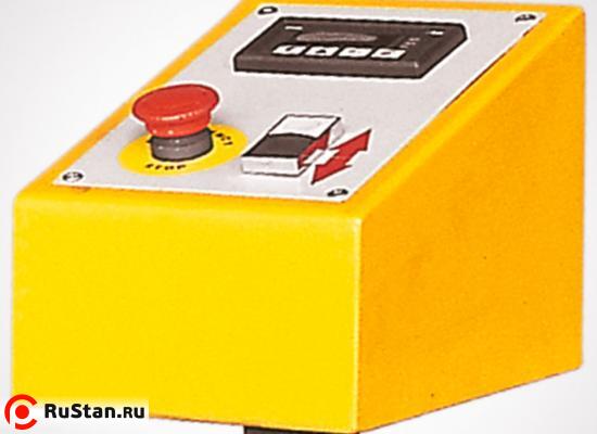 Вальцовочный станок электрический RM 1270x90 фото №4 Вальцы RM 1270x90 фото №4