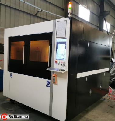 Лазерный станок для резки металла с автофокусом Raptor SFL9013 Raycus 2000 Вт фото №3 Raptor SFL9013 2000 Вт Raycus фото №3