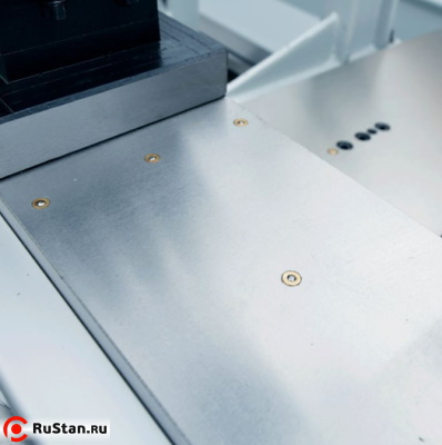 Все подвижные части станка оснащены тавотницами. фото №10 METAL MASTER Z41200 фото №10